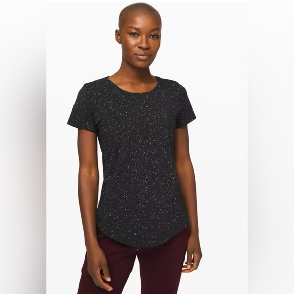 Size 10 women’s Lululemon black & grey speckled Short Sleeve T-shirt Round neck - Picture 1 of 8